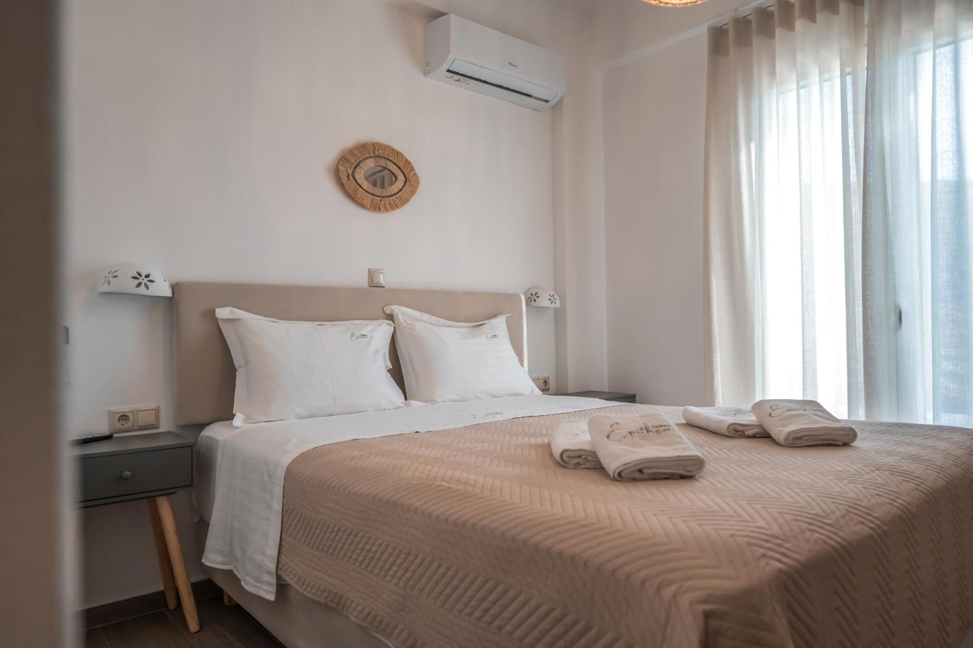 Epithea Suites Kythnos 5 Με Ιδιωτική Πισίνα ภายนอก รูปภาพ